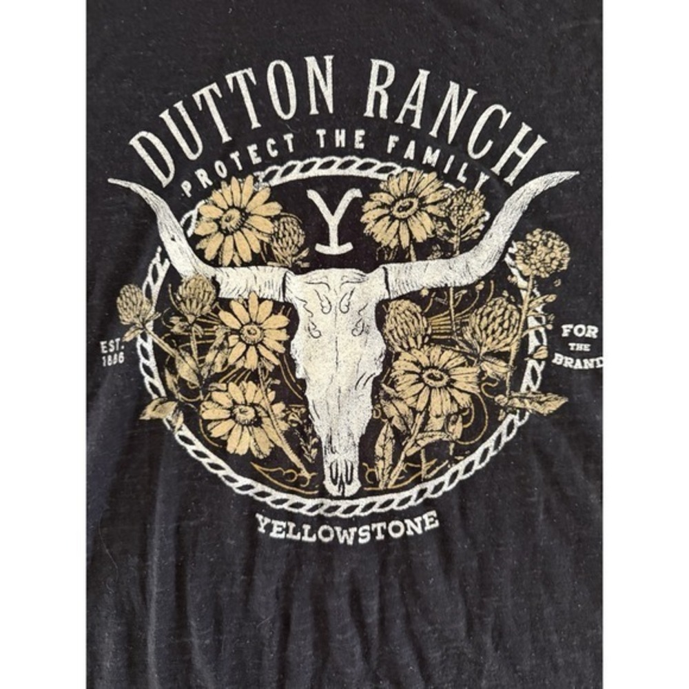 Yellowstone Dutton Ranch Women's‎ T-Shirt Size XS Dark Gray